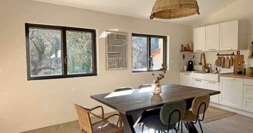 Pose d’une fenêtre en aluminium : méthodes, prix, étapes et conseils