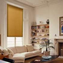 Store enrouleur d'intérieur occultant toile beige