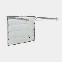 Porte de garage sectionnelle motorisée vue intérieure