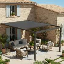 Pergola toile rétractable 1 module appui façade sur une terrasse