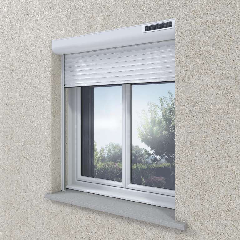 Volet roulant ALU Rénovation motorisation radio solaire pose en tunnel sous linteau