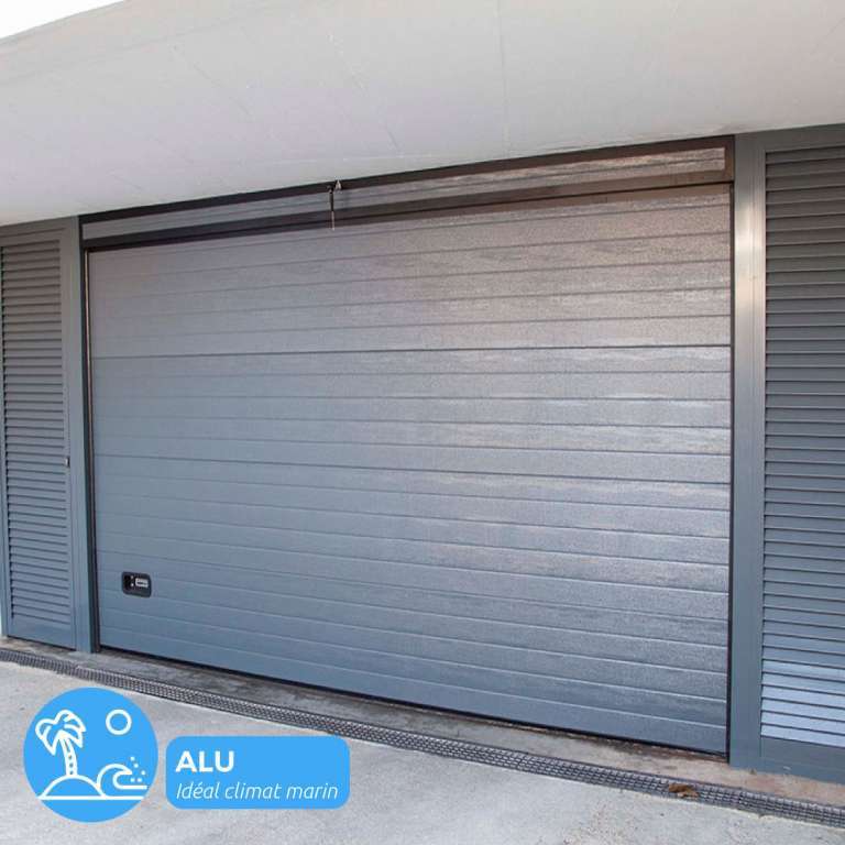 Porte de garage sectionnelle 220x240 aluminium