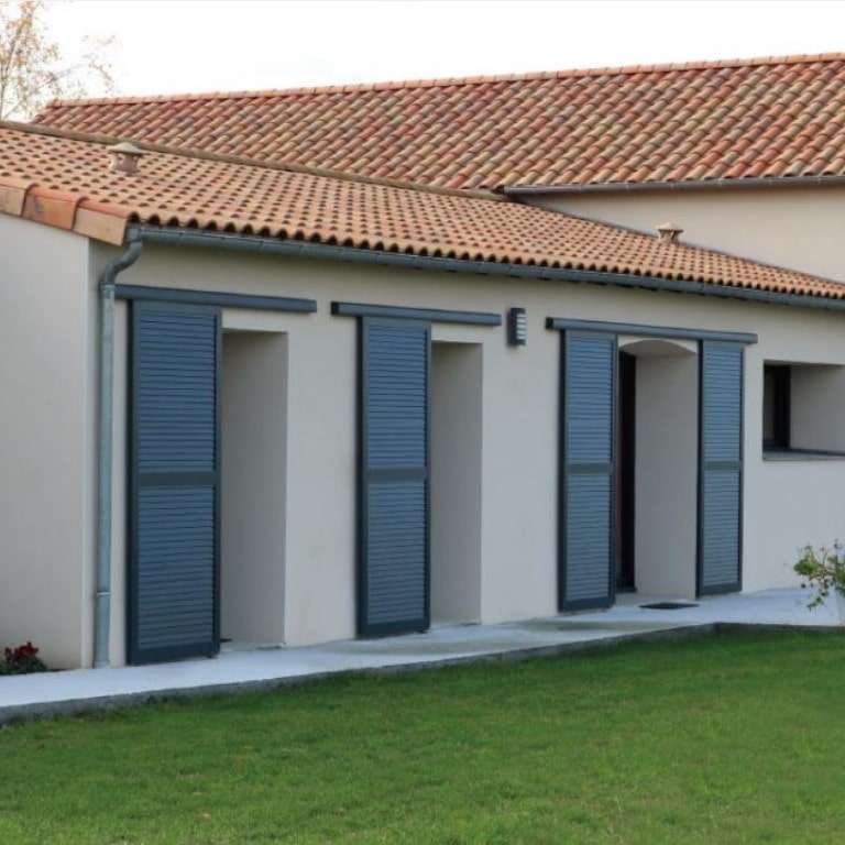 Volet coulissant ALU 33mm à cadre avec rail 1 à 4 vantaux gris