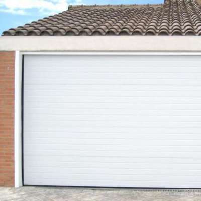 Porte de garage sectionnelle motorisée 300x200 blanche ral 9010