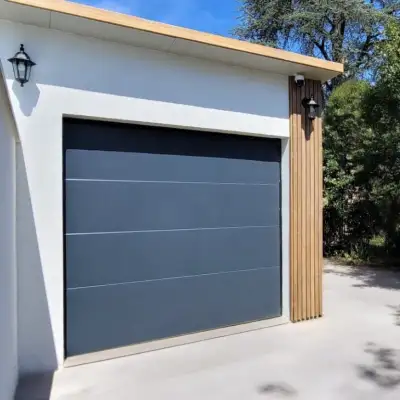 Porte de garage sectionnelle gris anthracite RAL 7016
