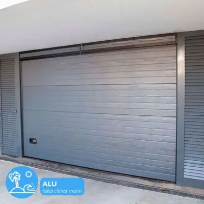 Porte de garage sectionnelle 300 x 215