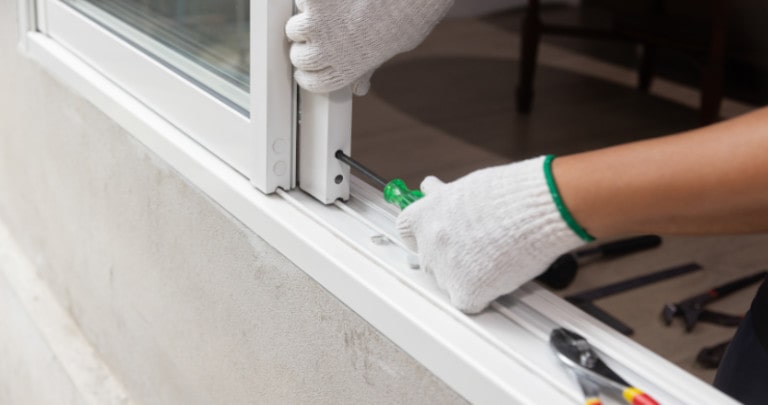 Réparer sa fenêtre en PVC